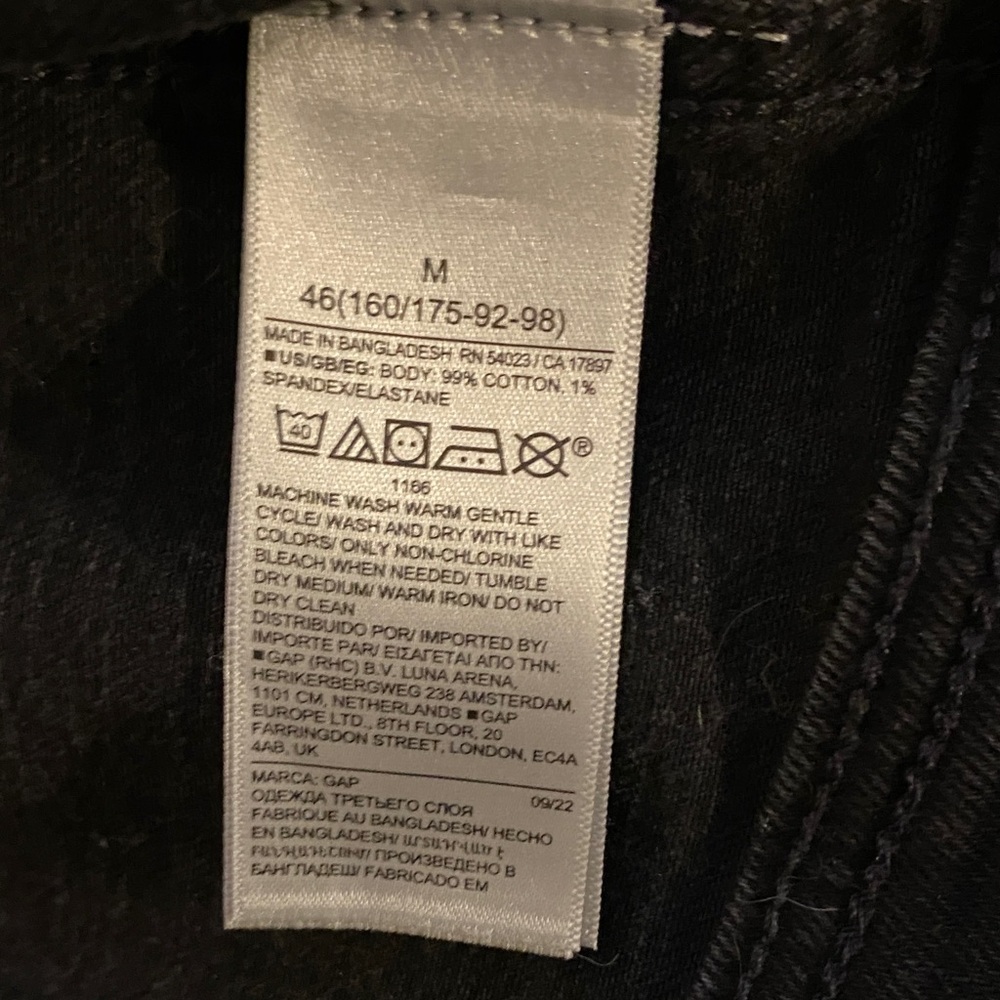 GAP Women's Black Denim Jacket - Picture 9 of 10